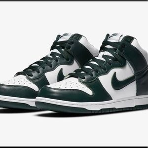 Nike Dunk High Spartan Green